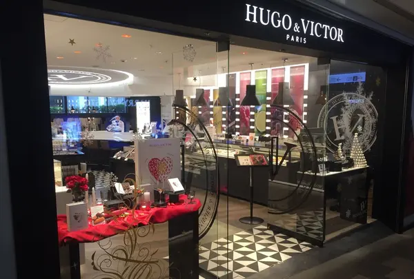 ユーゴ・アンド・ヴィクトール表参道ヒルズ店