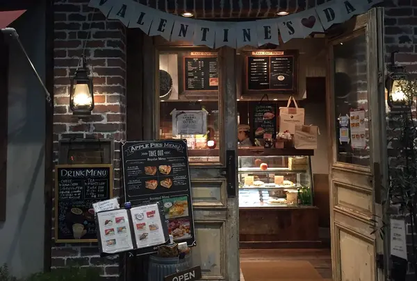 GRANNY SMITH APPLE PIE & COFFEE 青山店 (グラニースミス アップルパイ&コーヒー)の写真・動画_image_215716