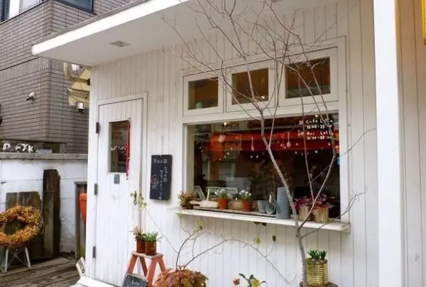 カフェ・ロッタ（Cafe Lotta）