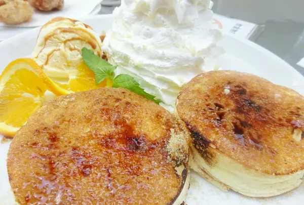 Hona Cafe ホナカフェ 新宿シネシティ広場店