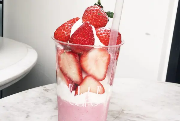 ELLE cafe AOYAMA エルカフェ青山