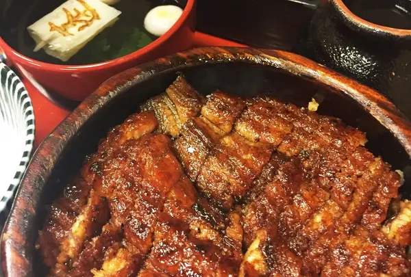 あつた蓬莱軒 本店