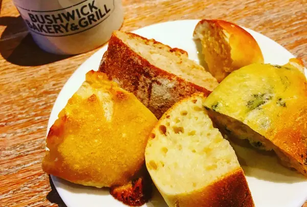 Bushwick Bakery & Grill - ブッシュウィック ベーカリー＆グリル