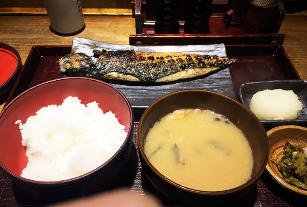 越後屋八十吉