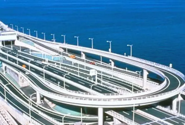 東京湾アクアライン・海ほたる
