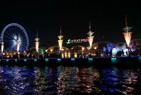 Asiatique The Riverfront