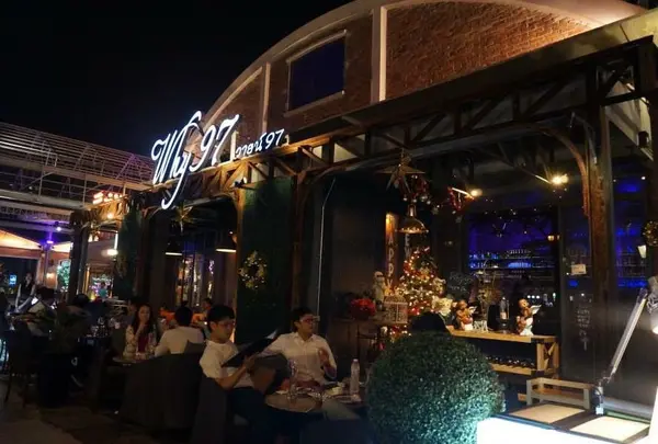 Why 97 Pub & Restaurant