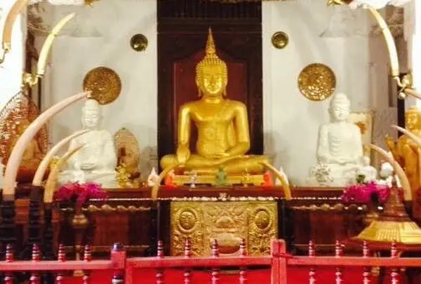 佛歯寺