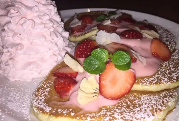 Eggs 'n Things 原宿店