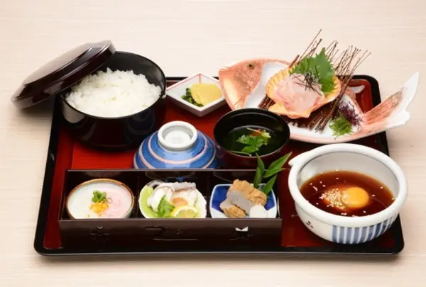 鯛めし かどや