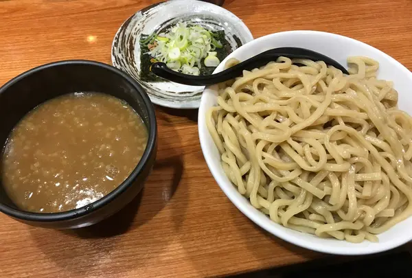 ラーメン春樹 西巣鴨店
