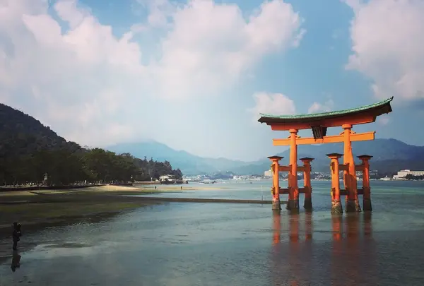 厳島神社