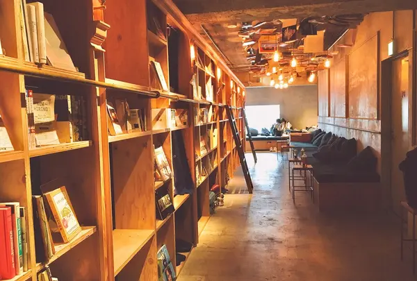 泊まれる本屋 BOOK AND BED TOKYO 池袋店の写真・動画_image_225528
