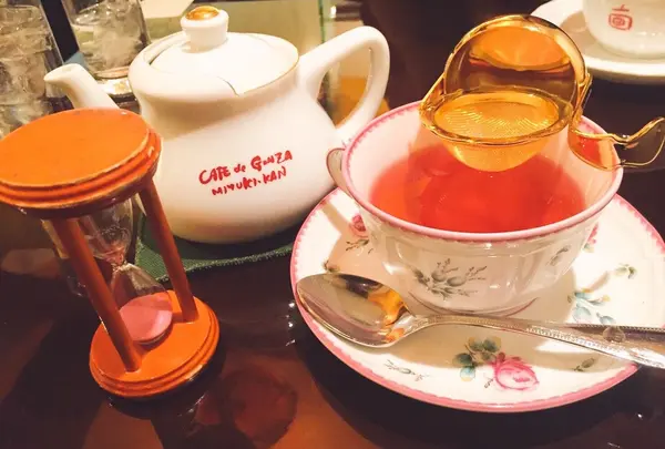 カフェドギンザミユキカン ２丁目店
