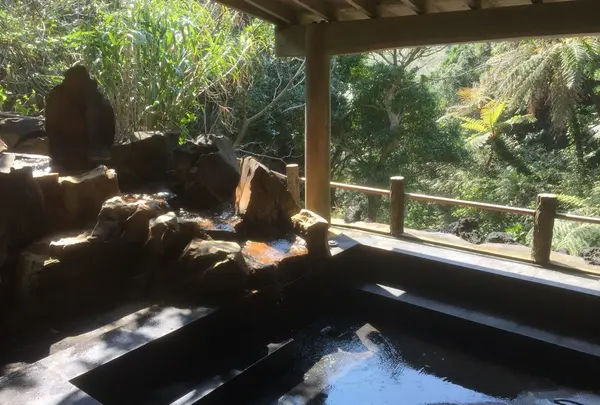 裏見ヶ滝温泉