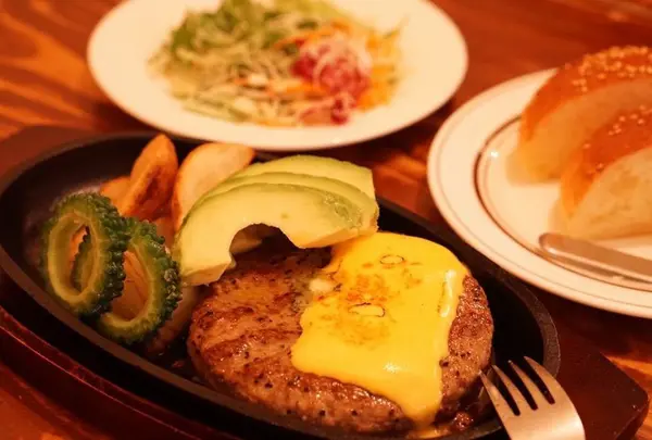 ＣＯＲＮＥＲ’Ｓ・ＧＲＩＬＬ