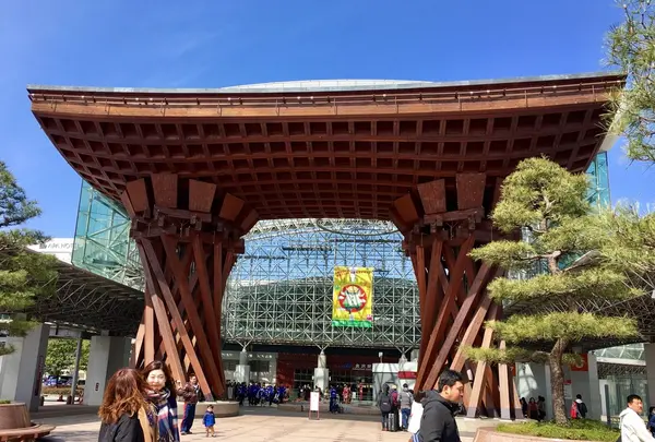 金沢駅
