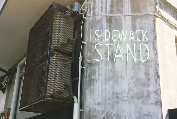 サイドウォーク スタンド （SIDEWALK STAND）の写真・動画_image_229115