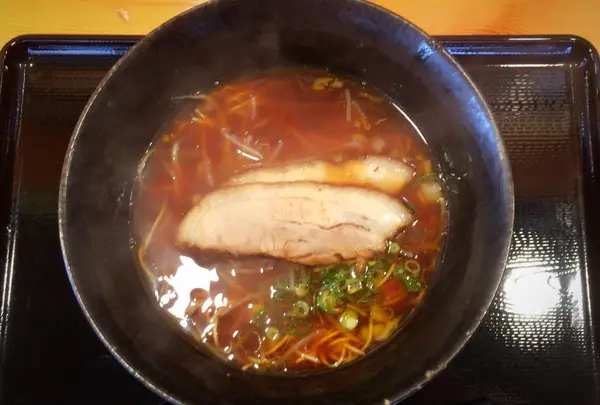 らーめん豚足やじろべー