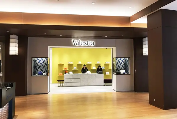 Valextra