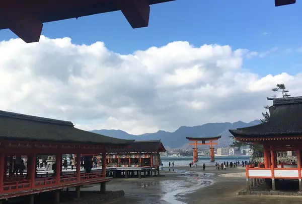 厳島神社