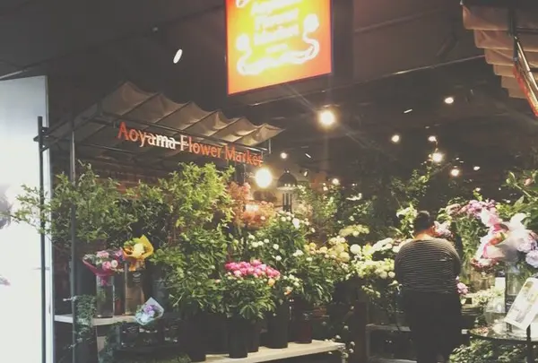 青山フラワーマーケット ティーハウス 南青山本店 （Aoyama Flower Market TEA HOUSE）の写真・動画_image_232578