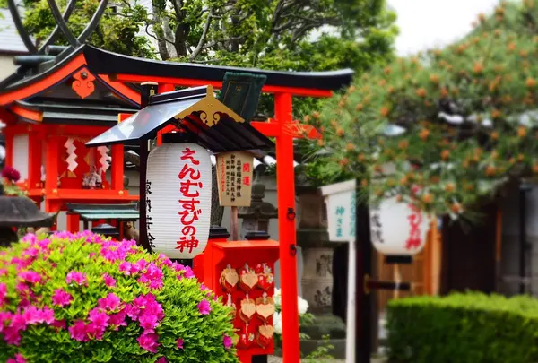 御霊神社