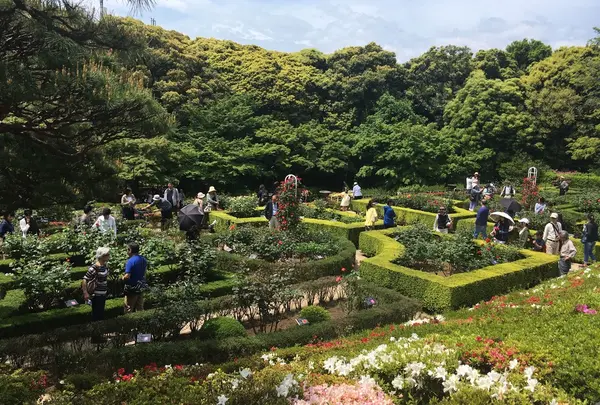 旧古河庭園洋風庭園