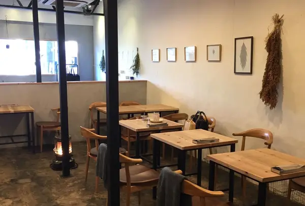 マノ カフェ ヨー （mano cafe yøre）