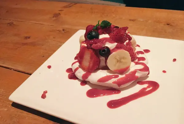 ボンダイカフェヨヨギビーチパーク （BONDI CAFE YOYOGI BEACH PARK）
