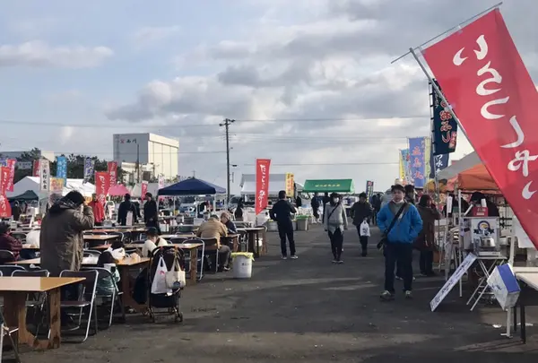 港の朝市