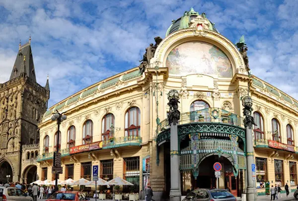 Obecní dům Municipal House（市民会館）