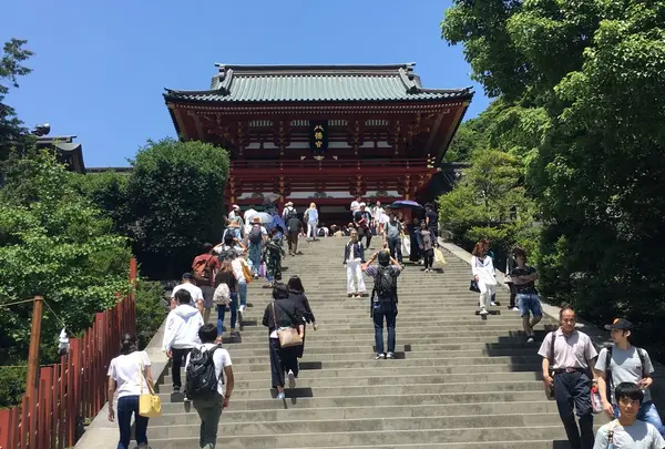 鶴岡八幡宮