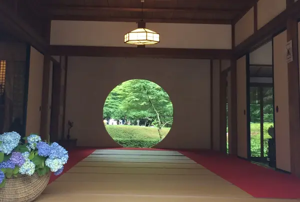 明月院（あじさい寺）