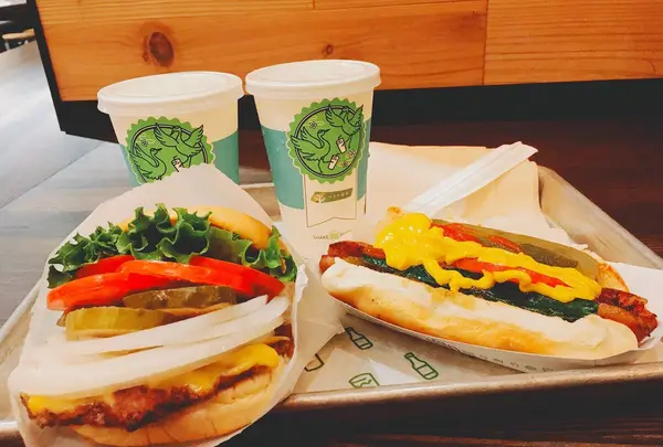 SHAKE SHACK