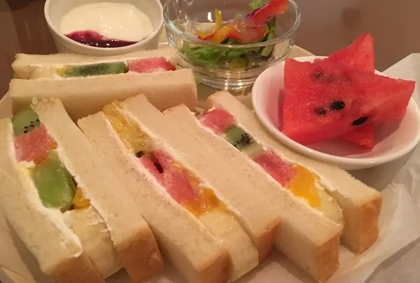 Fruit Cafe Saita! Saita!