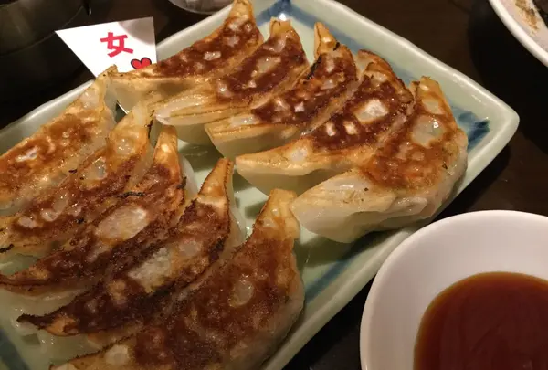大衆酒場 餃子研究所