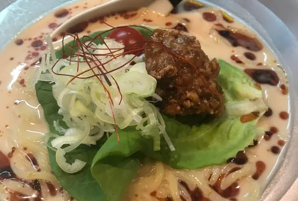 やまらぁ