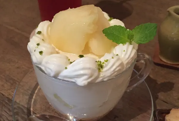 カフェ ドゥース