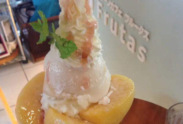 フルーツカフェ フルータス