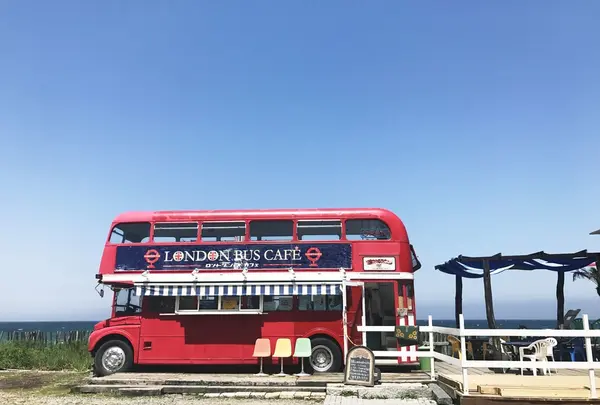ロンドンバスカフェ
