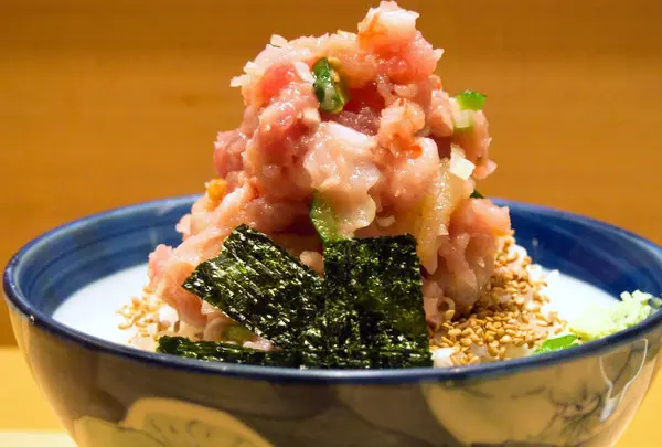 日本橋海鮮丼つじ半