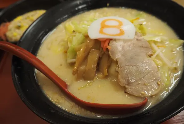 8番らーめん 金沢駅店の写真・動画_image_258766