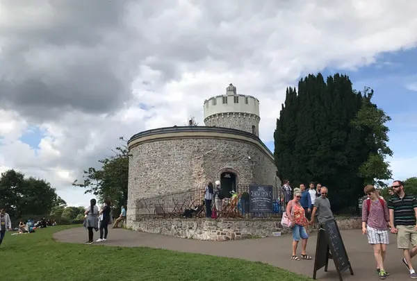Clifton Observatory (クリフトン天文台)