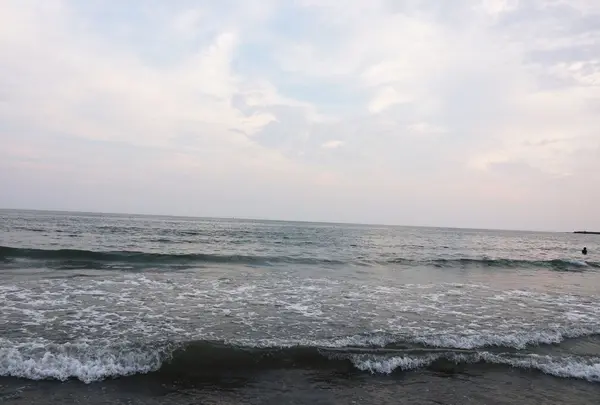 由比ヶ浜海岸 (Yuigahama Beach)