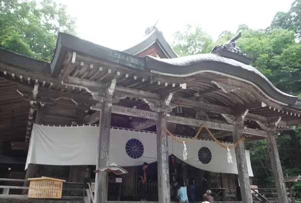 戸隠神社中社