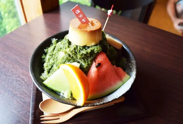 白栄堂柳町本店