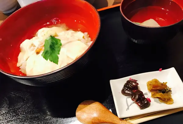 良彌 奥の庭