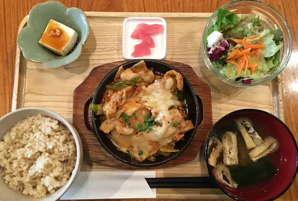 カフェハウス（CAFE;HAUS）