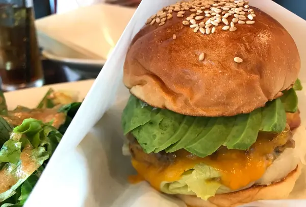 GOLDEN BROWN omotesando店